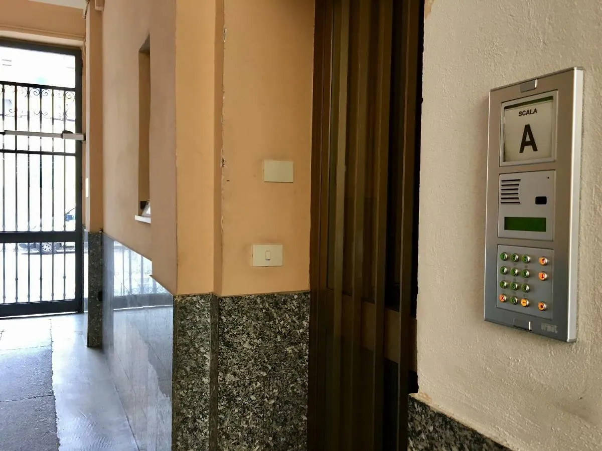Apartment Casa Matteo Hotel Milan